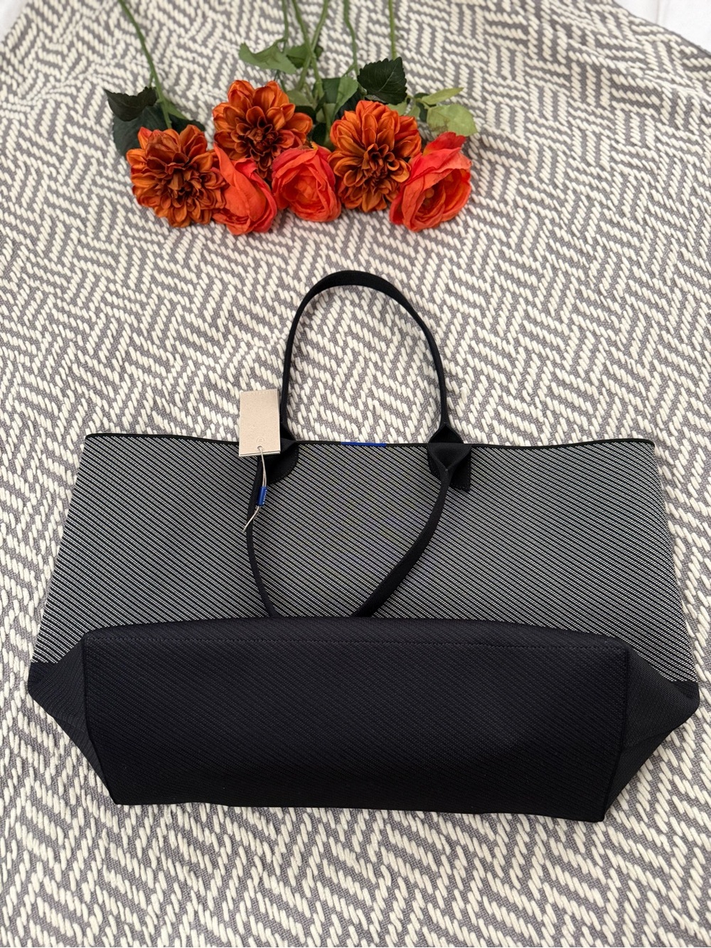 Rothy’s Everyday Black and Gray Women’s Tote Bag